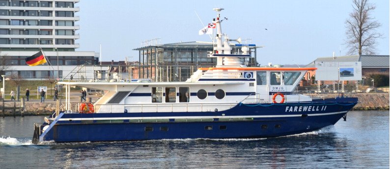 MS Farewell II Schiff der Seebestattungs-Reederei Hamburg